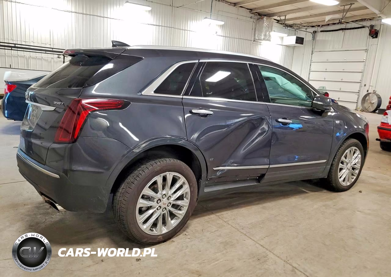 2021 Cadillac Xt5 Luxury VIN:1GYKNBR46MZ151142 - 3