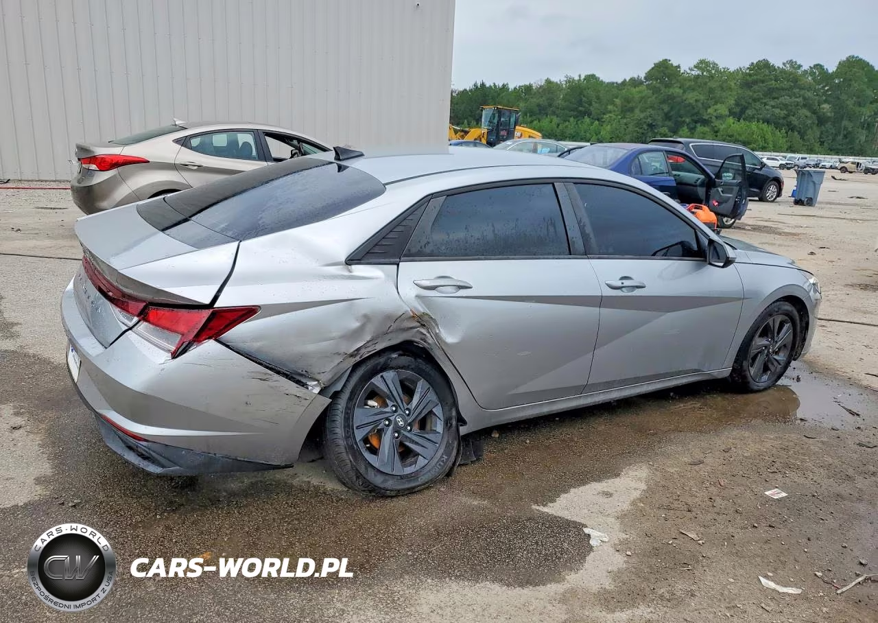 2023 Hyundai Elantra Sel VIN:5NPLM4AG1PH089921 - 3