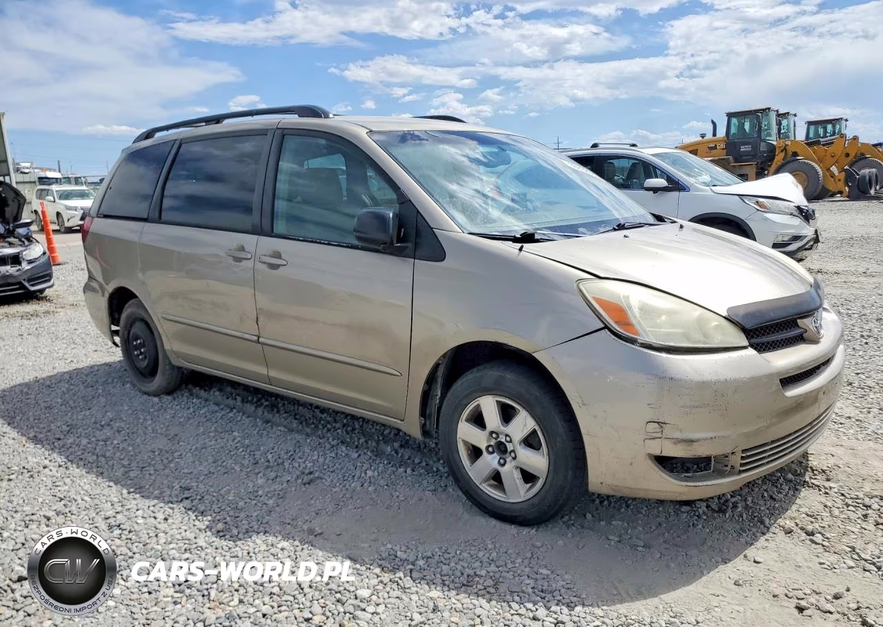 2004 Toyota Sienna Le 7 Passenger VIN:5TDZA23C64S208022 - 4