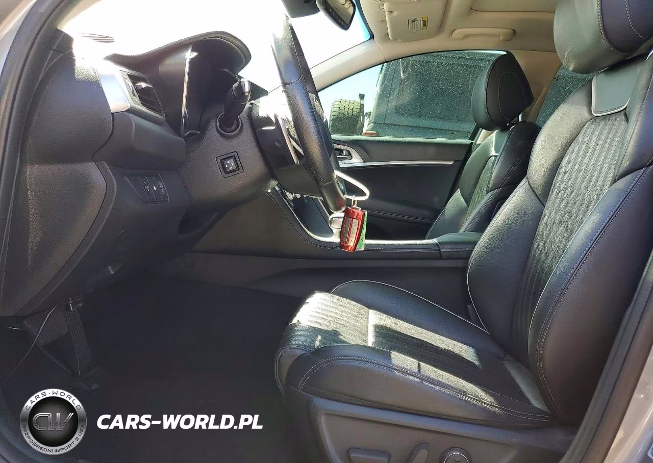 2022 Genesis G70 2.0T VIN:KMTG34TA7NU087642 - 7