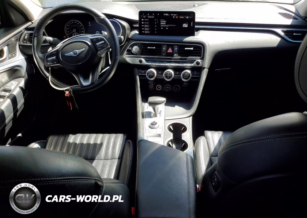 2022 Genesis G70 2.0T VIN:KMTG34TA7NU087642 - 8