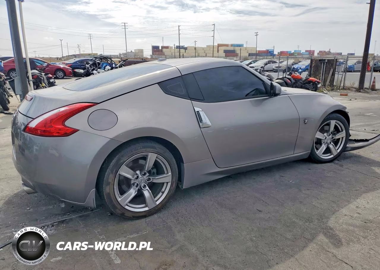2009 Nissan 370Z Base VIN:JN1AZ44E79M404414 - 3