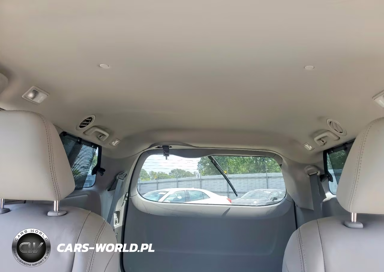 2017 Toyota Sienna Xle 7-Passenger VIN:5TDDZ3DC8HS183105 - 10