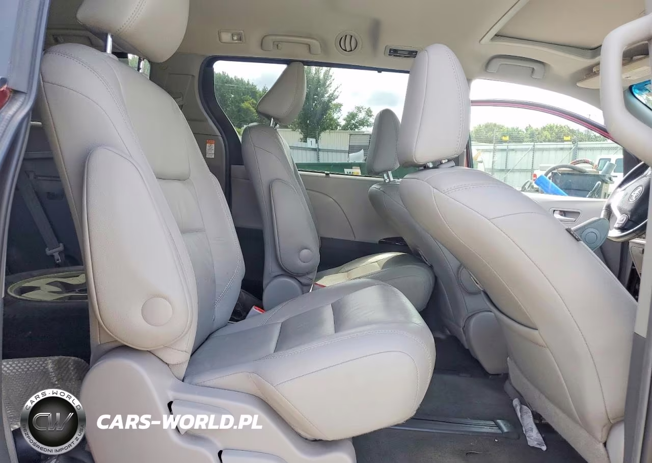 2017 Toyota Sienna Xle 7-Passenger VIN:5TDDZ3DC8HS183105 - 11