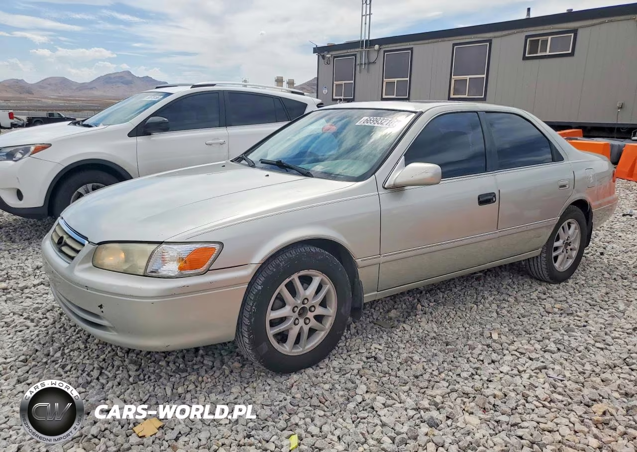 2000 Toyota Camry Xle V6 – zdjęcie 1 z 12
