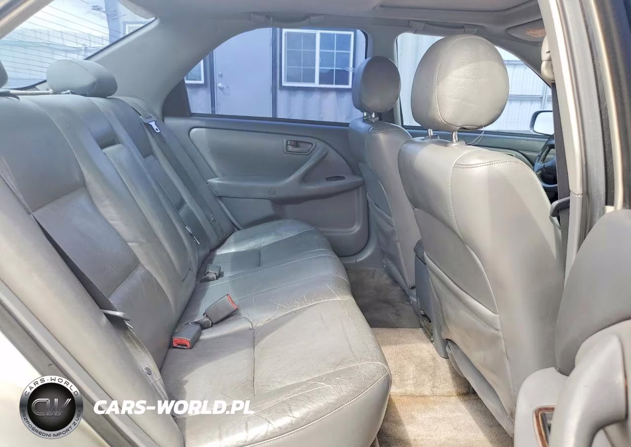 2000 Toyota Camry Xle V6 VIN:4T1BF28K1YU111035 - 10