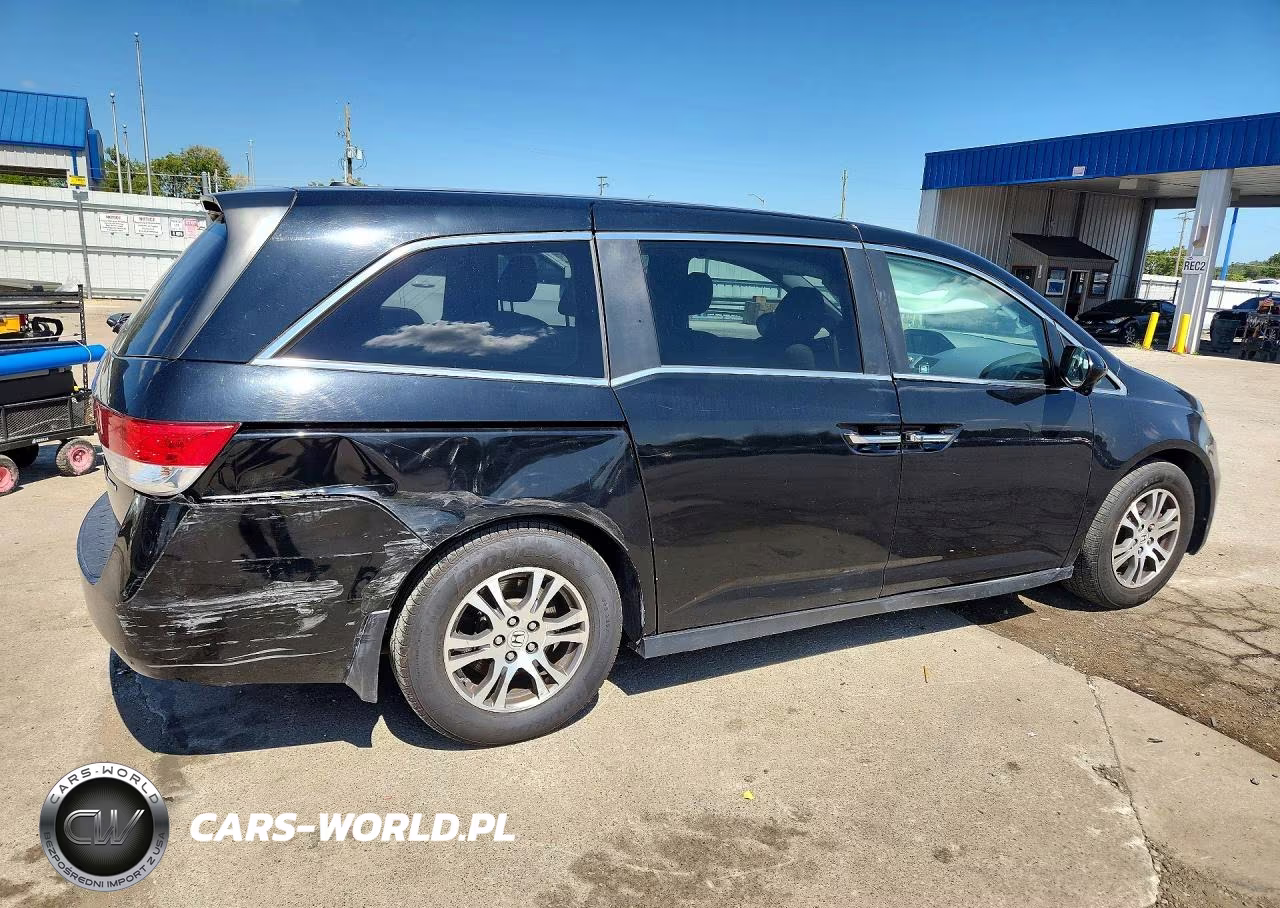 2016 Honda Odyssey Se VIN:5FNRL5H38GB054166 - 3