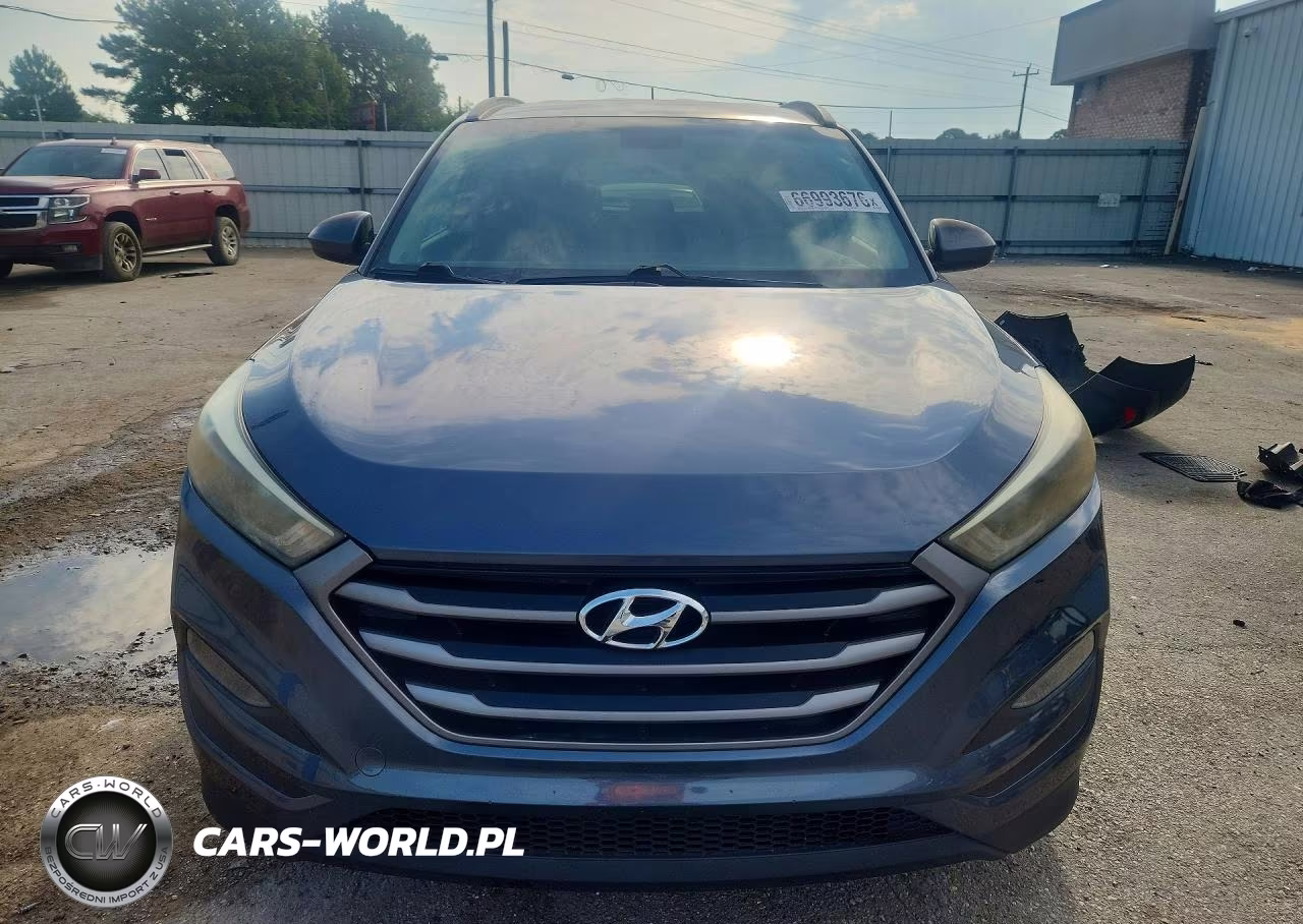 2016 Hyundai Tucson Se VIN:KM8J33A43GU118508 - 5