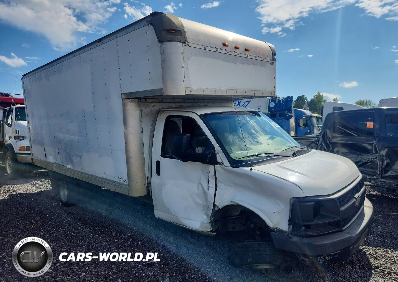 2013 Chevrolet Express Box Truck VIN:1GB3G4BG7D1155854 - 4