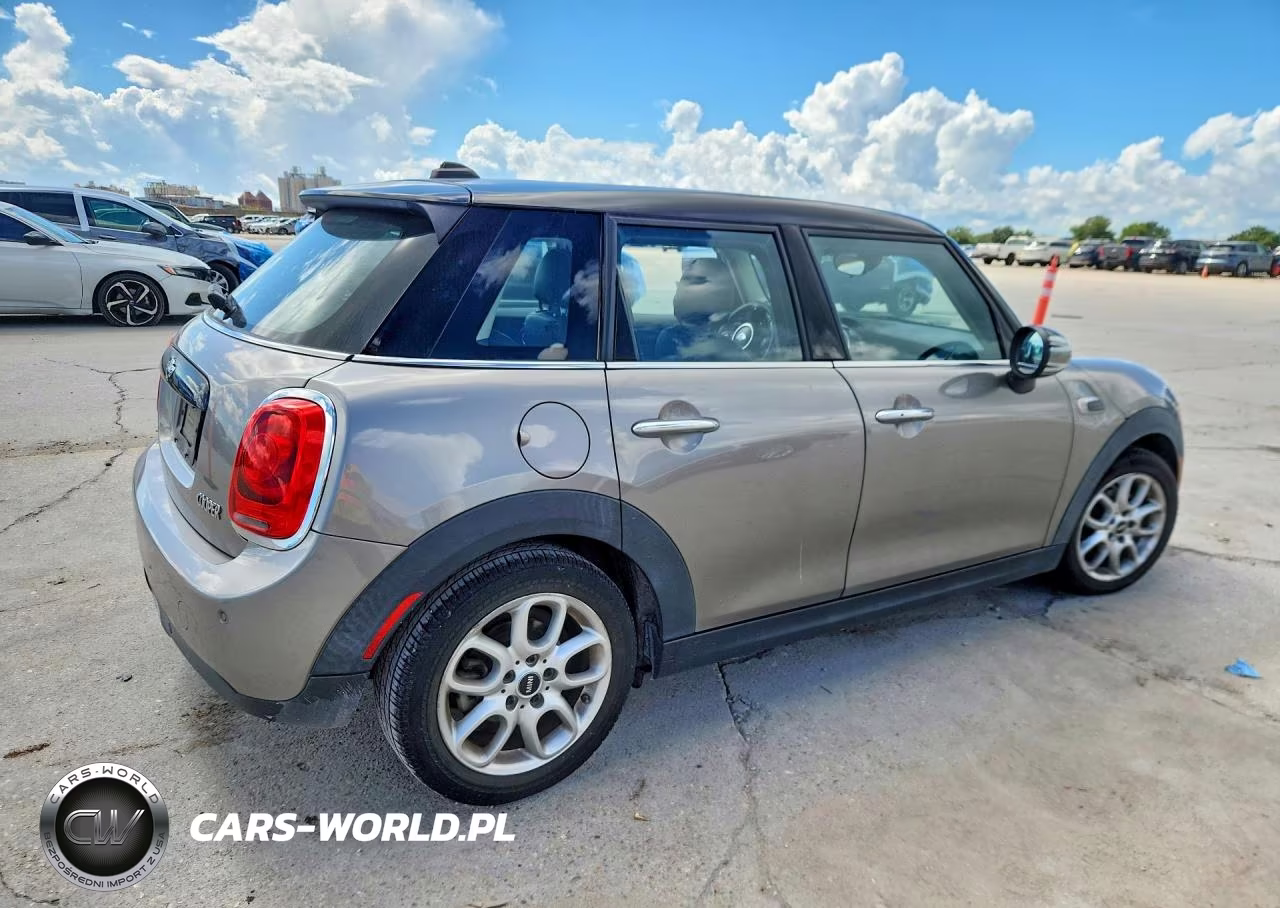 2018 Mini Cooper VIN:WMWXU1C54J2F79774 - 3