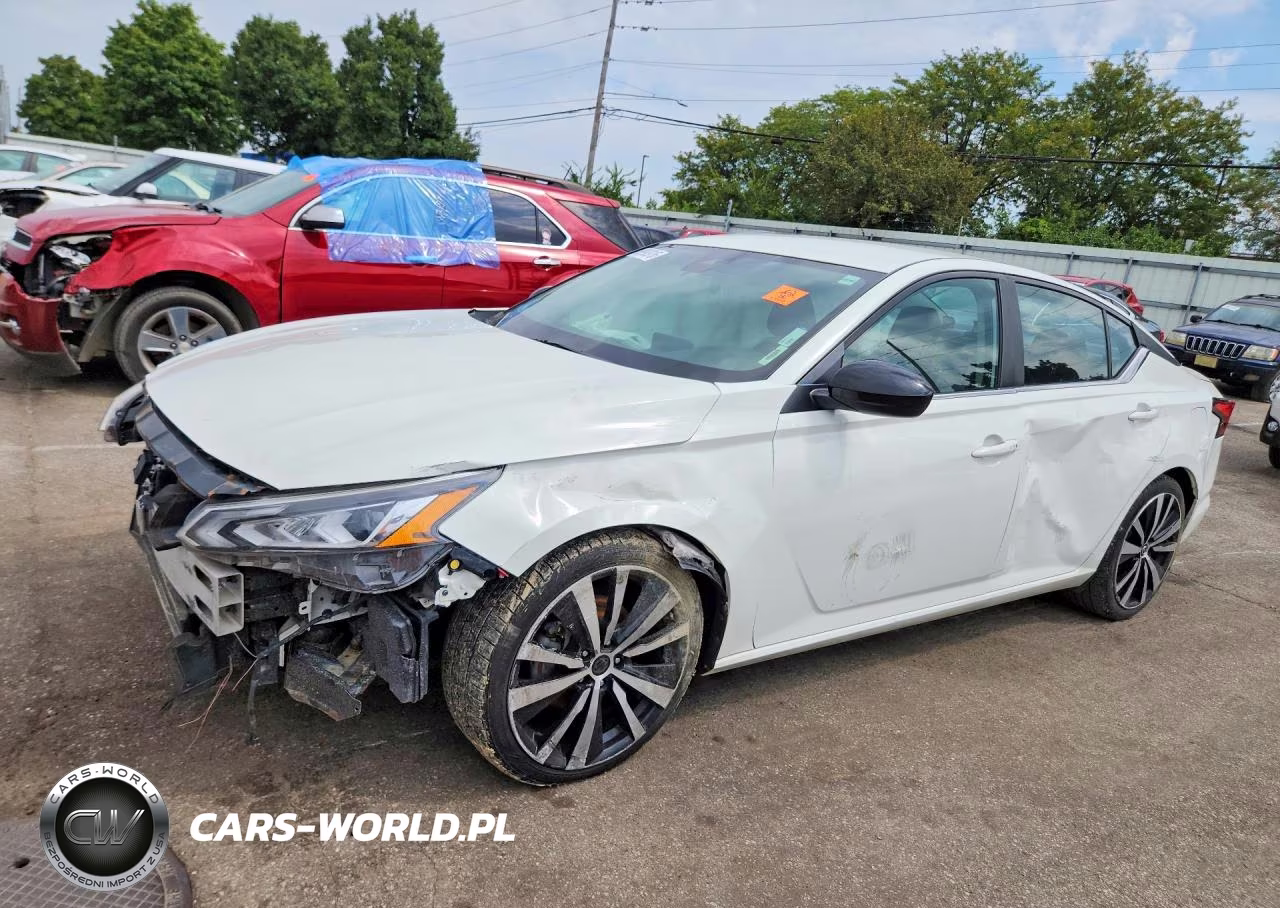 2020 Nissan Altima Sr