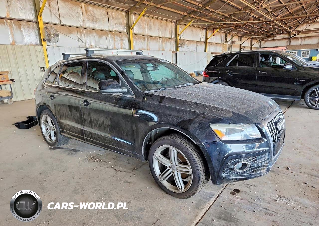 2011 Audi Q5 Prestige VIN:WA1WKAFP2BA049562 - 4