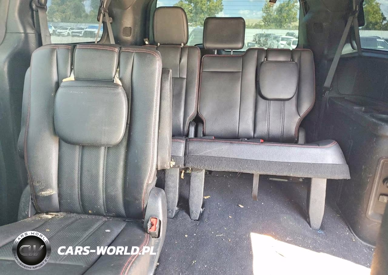 2014 Dodge Grand Caravan R-T VIN:2C4RDGEG6ER346089 - 10