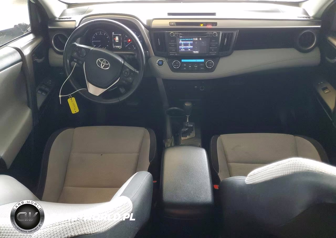 2018 Toyota Rav4 Xle VIN:JTMWFREV6JJ211118 - 8
