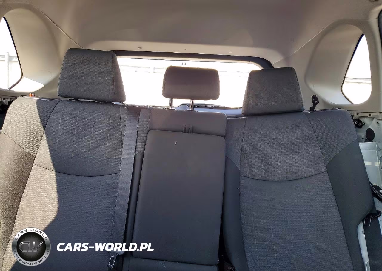 2025 Toyota Rav4 Hybrid Xle VIN:2T3RWRFV4SW263944 - 10