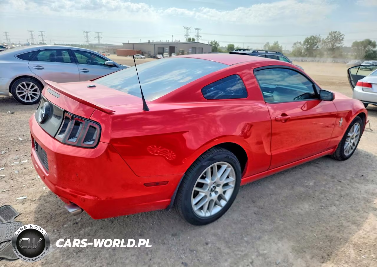 2013 Ford Mustang VIN:1ZVBP8AM4D5232160 - 3