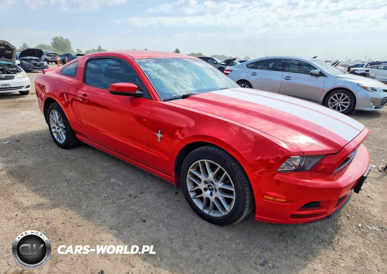 2013 Ford Mustang VIN:1ZVBP8AM4D5232160 - 4