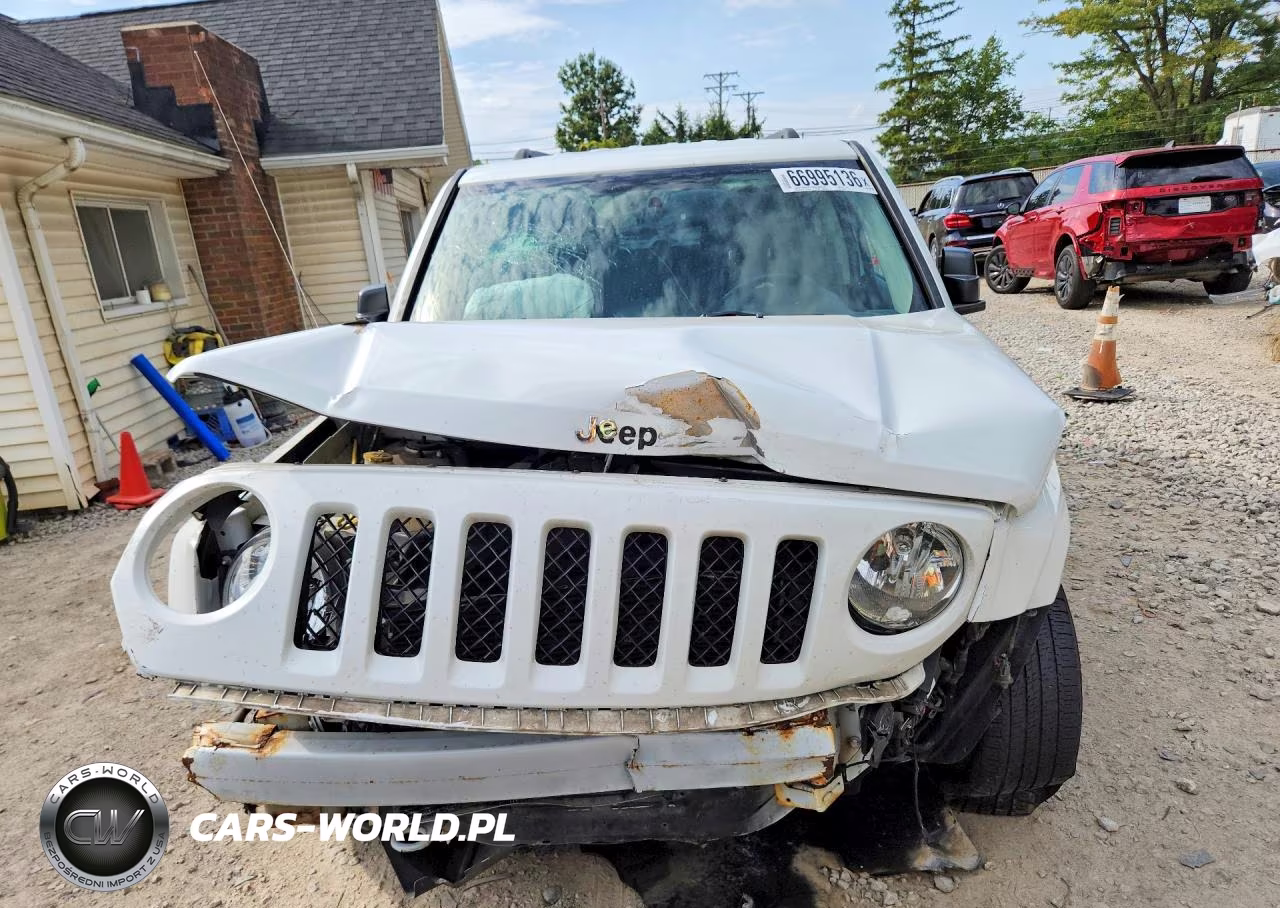 2017 Jeep Patriot Latitude VIN:1C4NJRFB6HD124844 - 5