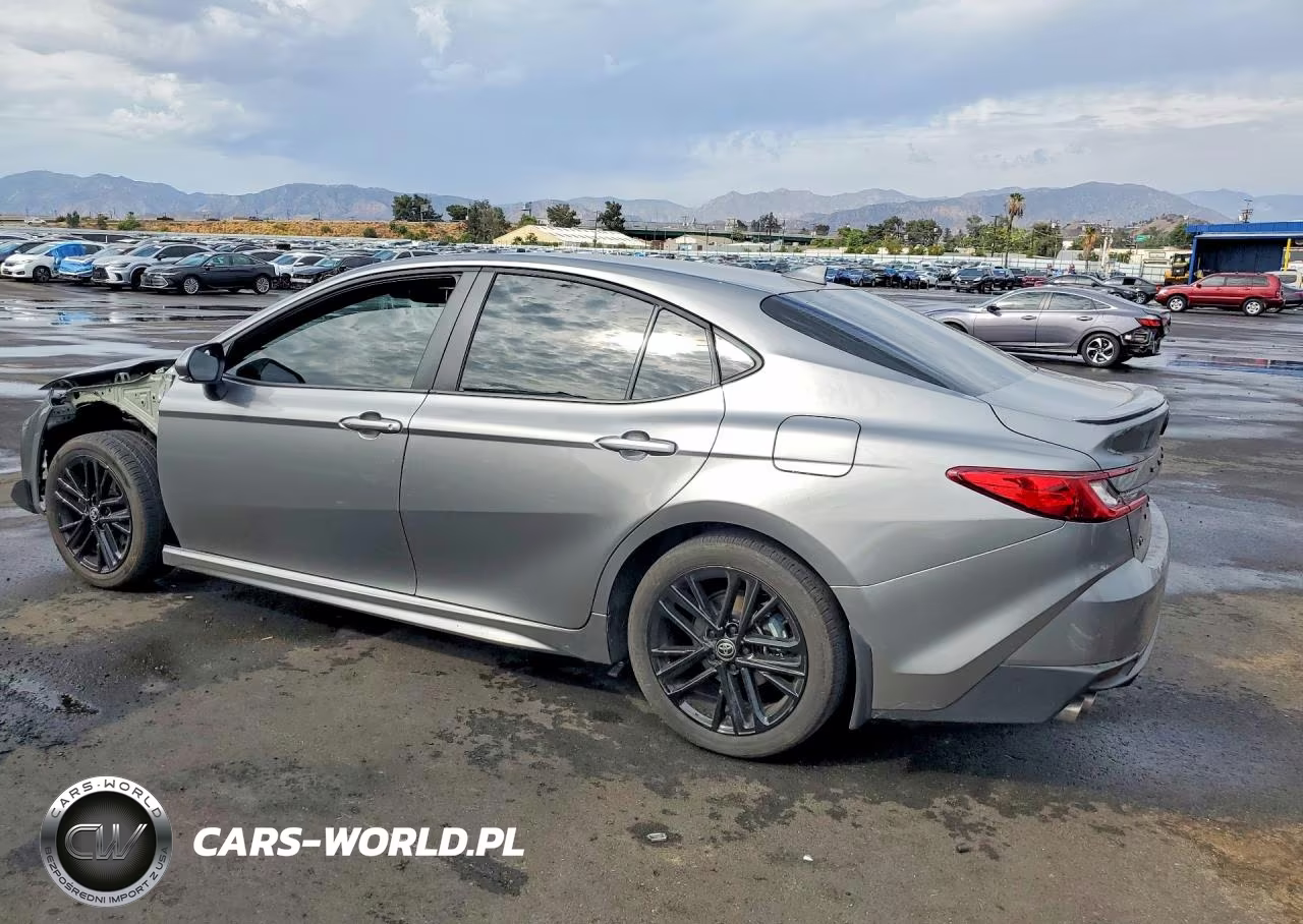 2026 Toyota Camry Se VIN:4T1DAACKXTU653770 - 2