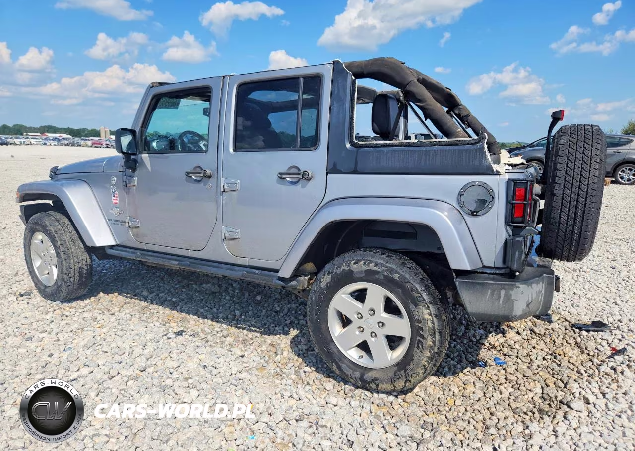 2013 Jeep Wrangler Unlimited Sport VIN:1C4BJWDG4DL564819 - 2