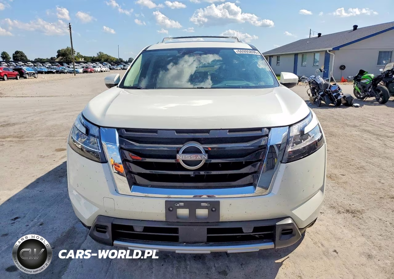 2023 Nissan Pathfinder Platinum VIN:5N1DR3DJ1PC246345 - 5
