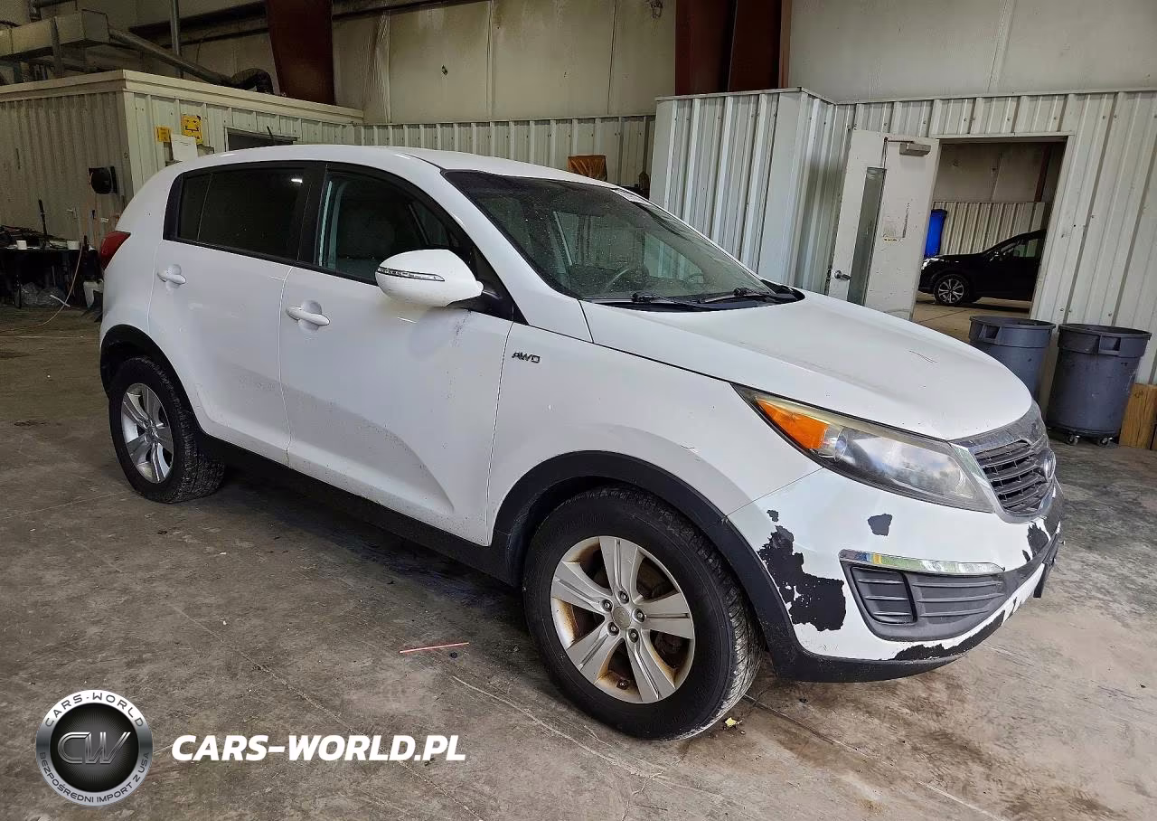 2012 Kia Sportage Lx VIN:KNDPBCA29C7233106 - 4