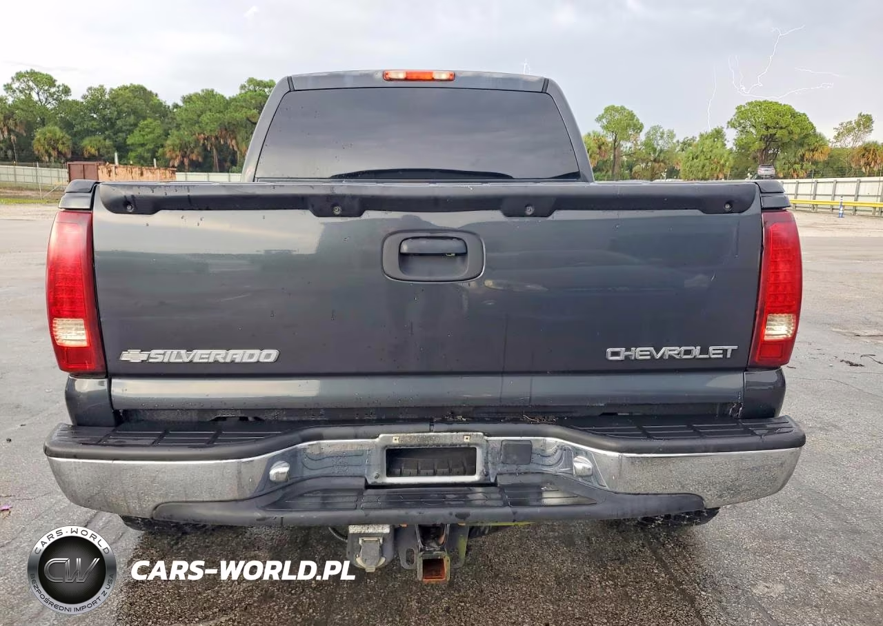 2005 Chevrolet Silverado C1500 VIN:2GCEC13T251233897 - 6
