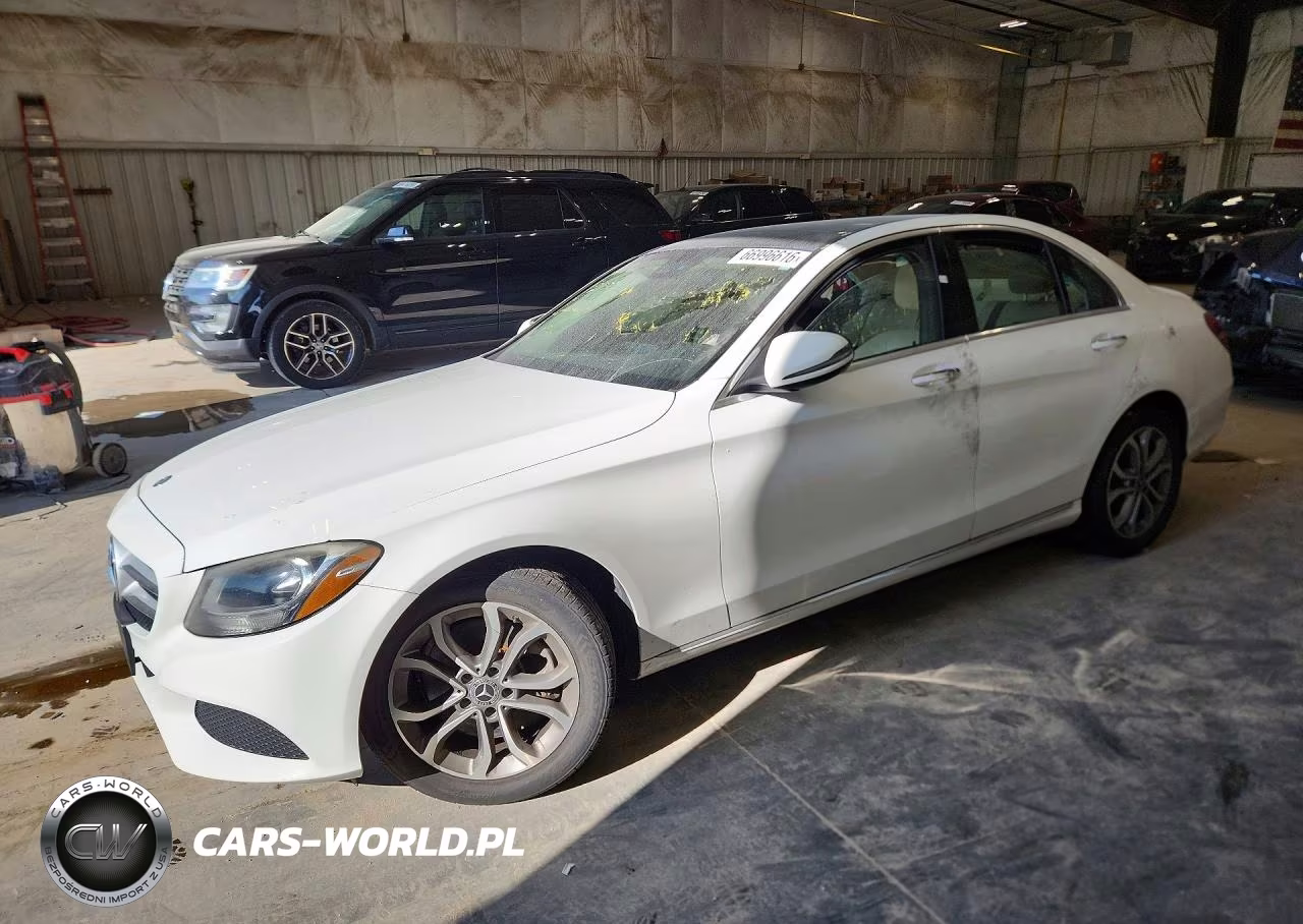 2016 Mercedes-Benz C300