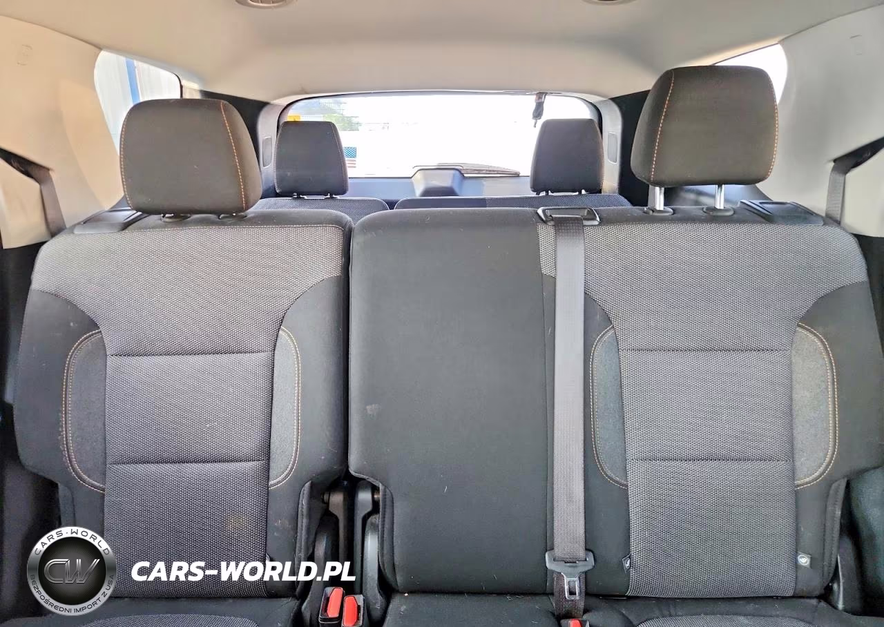 2020 Chevrolet Traverse Ls VIN:1GNERFKW2LJ299366 - 10
