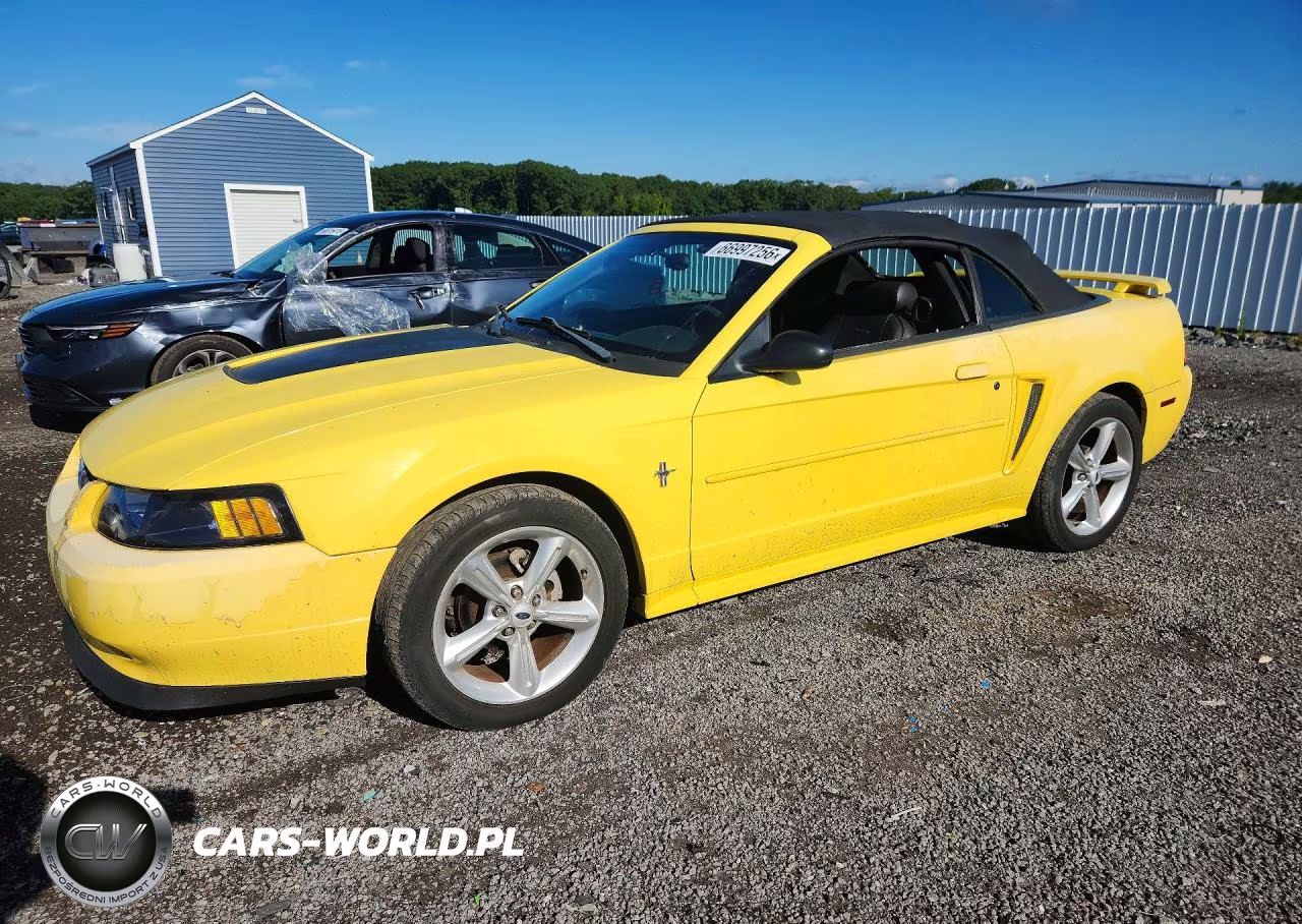 2003 Ford Mustang