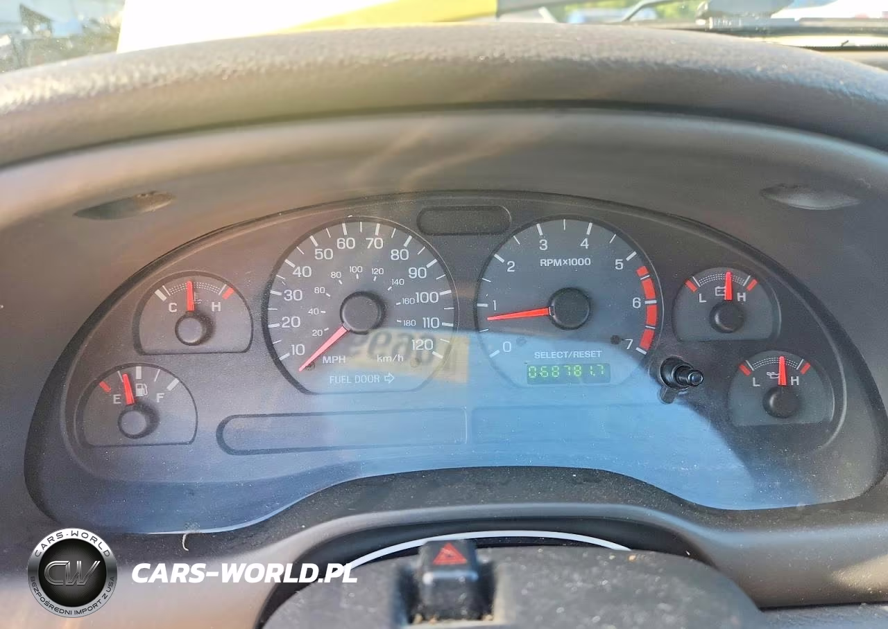 2003 Ford Mustang VIN:1FAFP44433F330121 - 9