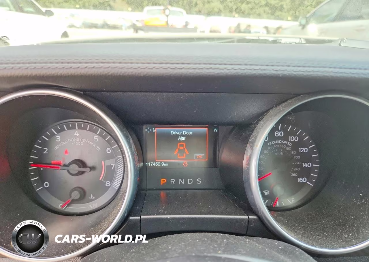 2019 Ford Mustang VIN:1FA6P8TH8K5176845 - 9