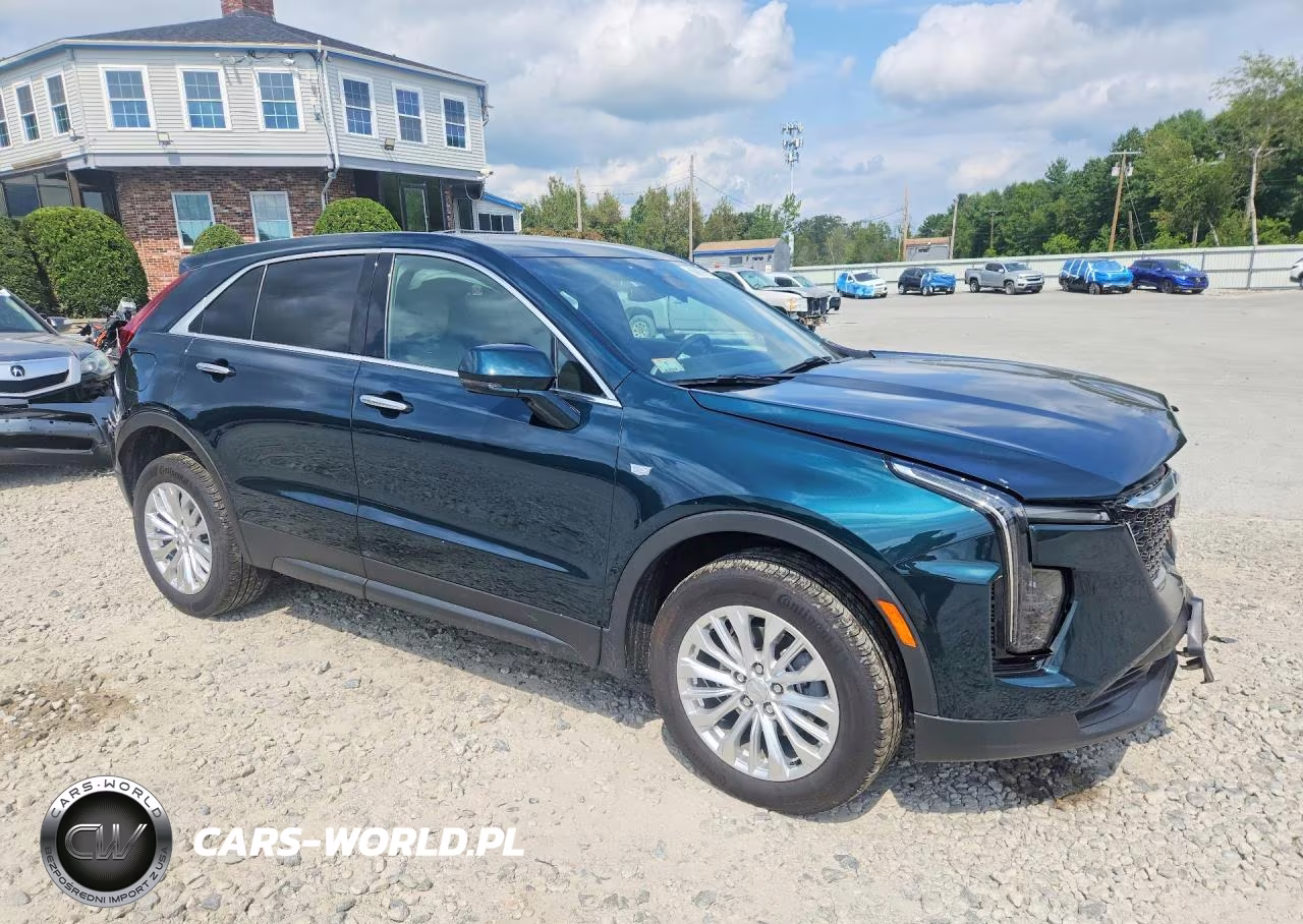 2024 Cadillac Xt4 Luxury VIN:1GYFZBR48RF247448 - 4