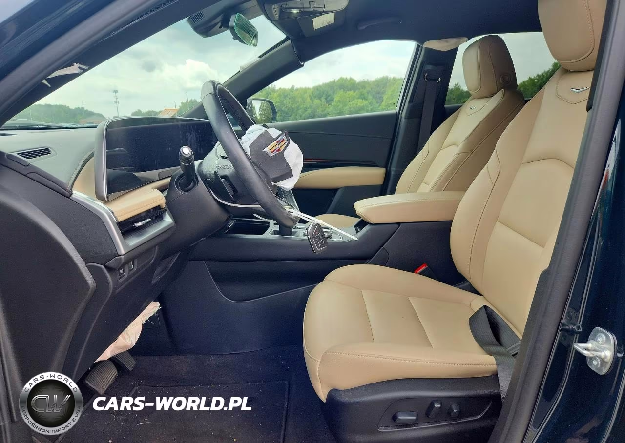 2024 Cadillac Xt4 Luxury VIN:1GYFZBR48RF247448 - 7