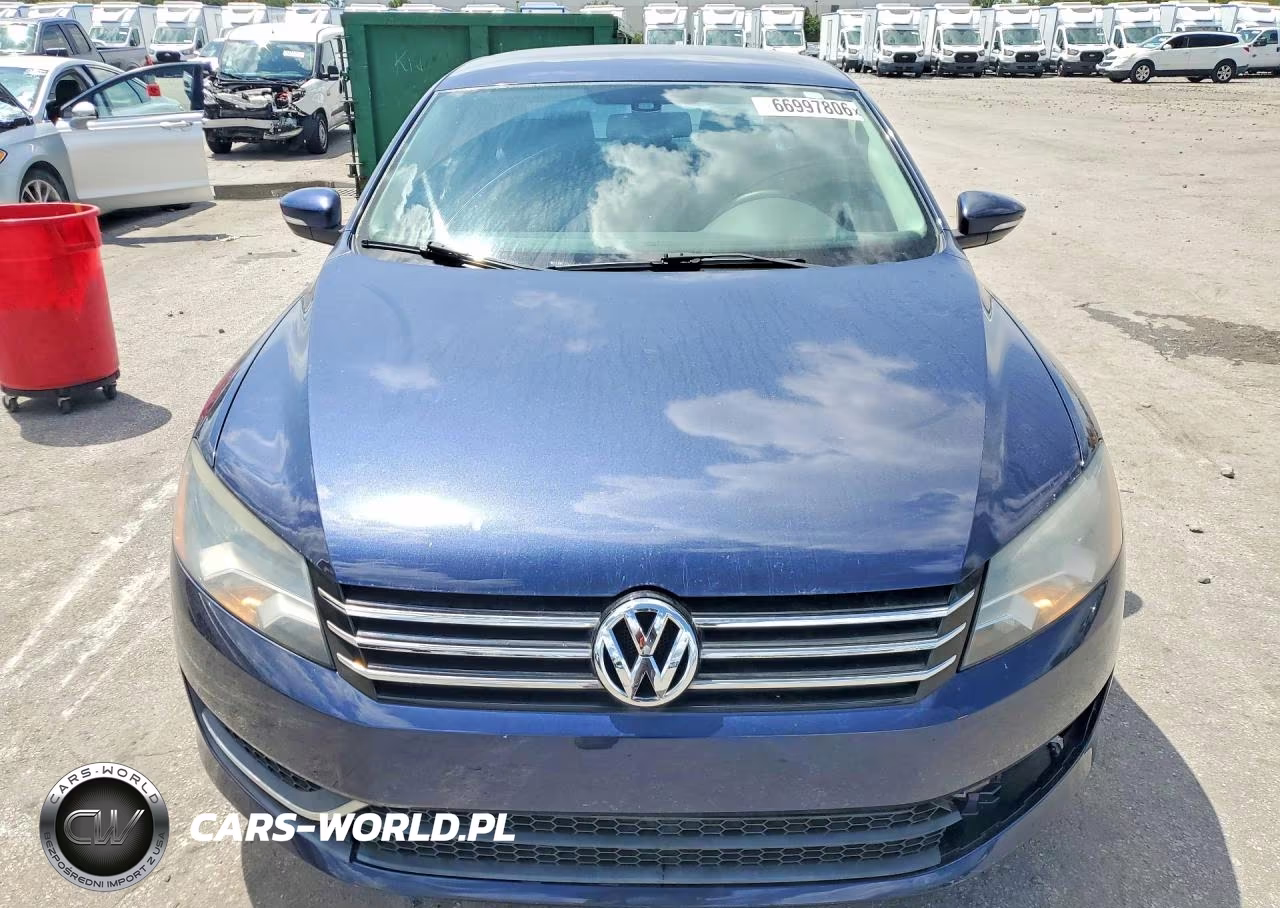 2012 Volkswagen Passat S VIN:1VWAH7A36CC089152 - 5