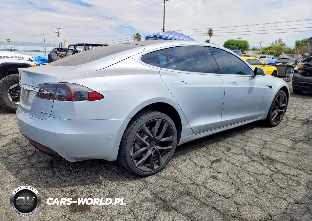 2018 Tesla Model S VIN:5YJSA1E29JF247459 - 3