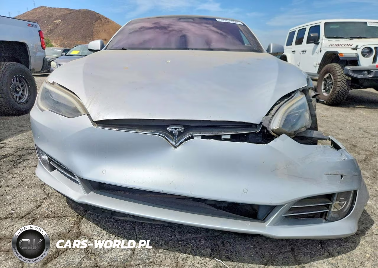 2018 Tesla Model S VIN:5YJSA1E29JF247459 - 5