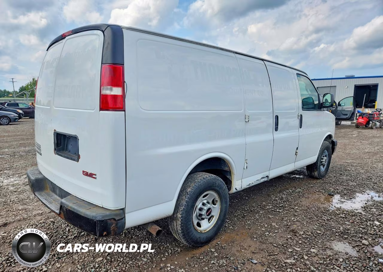 2017 GMC Savana 2500 Cargo Delivery Van VIN:1GTW7AFF9H1134146 - 3