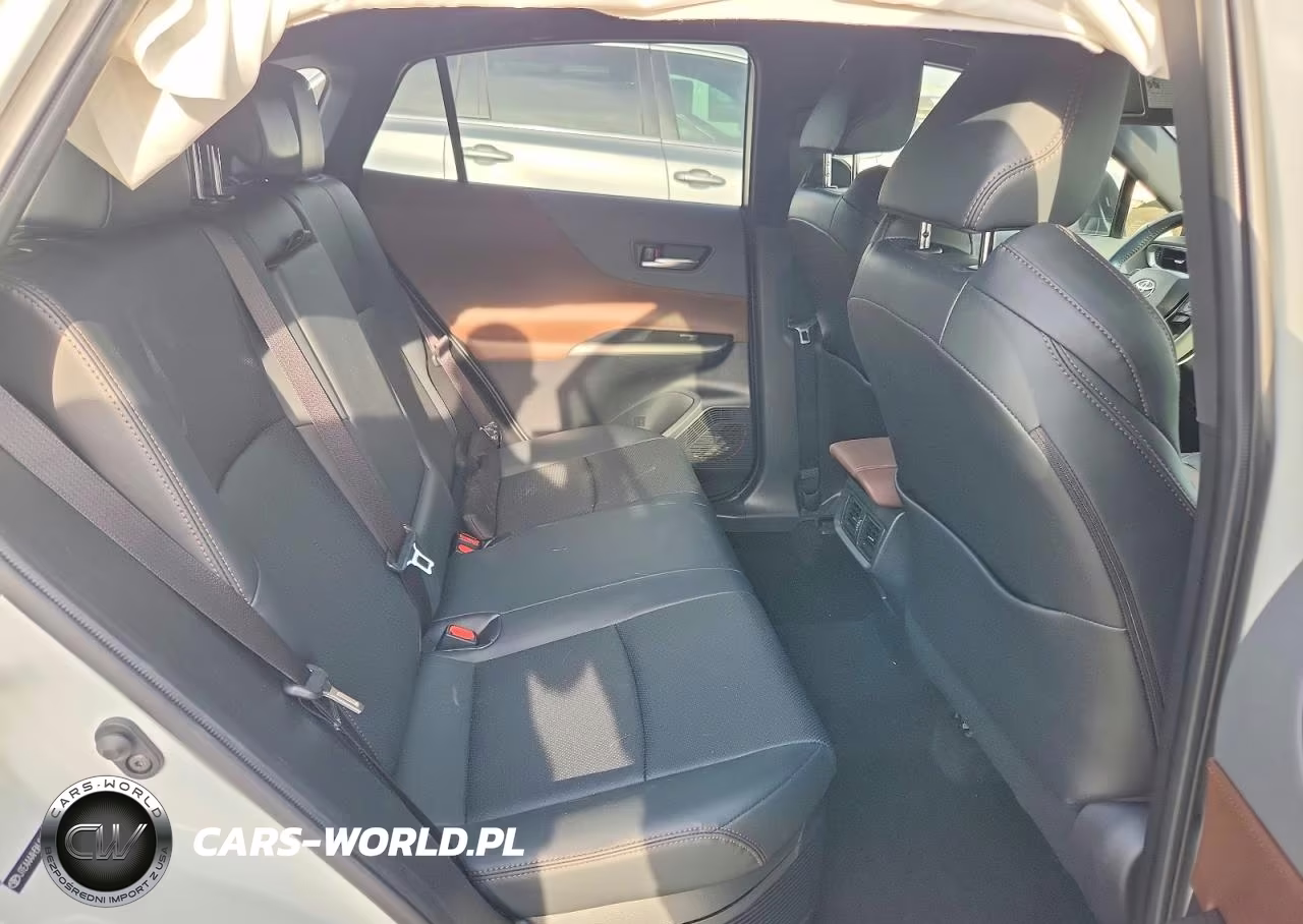 2021 Toyota Venza Limited VIN:JTEAAAAH5MJ017237 - 11