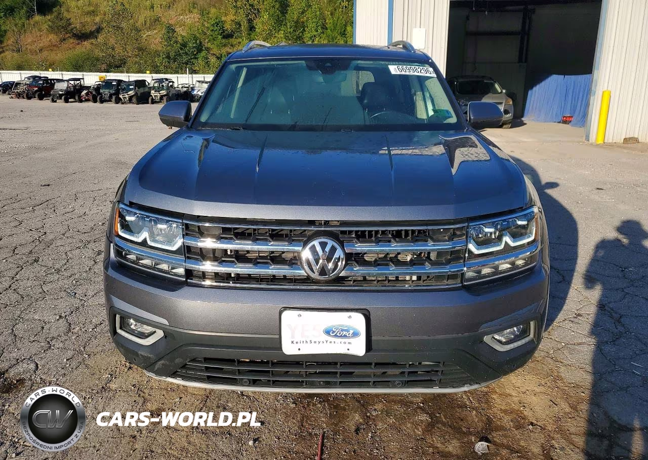 2018 Volkswagen Atlas Sel Premium VIN:1V2NR2CA5JC560686 - 5