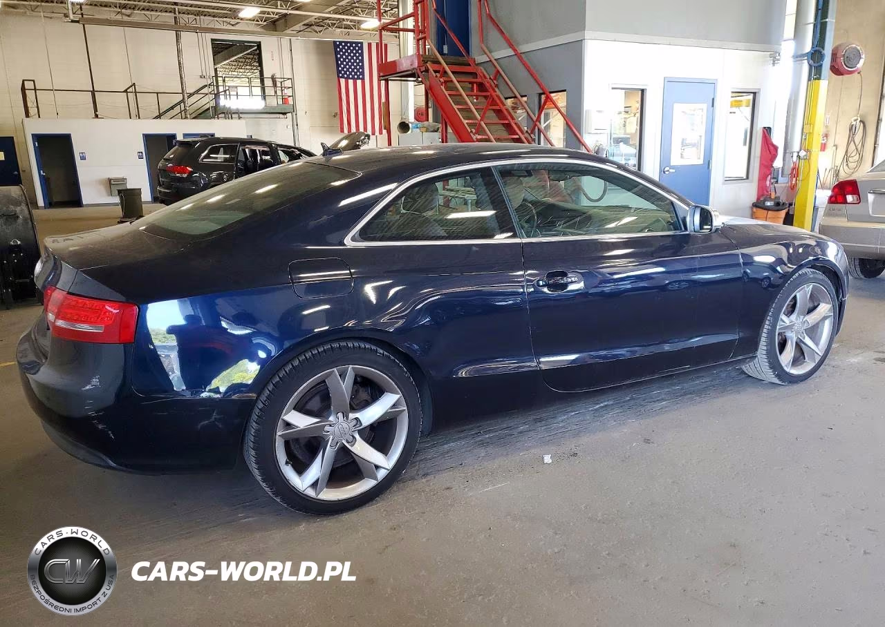 2010 Audi A5 Premium Plus VIN:WAURFAFR8AA071554 - 3