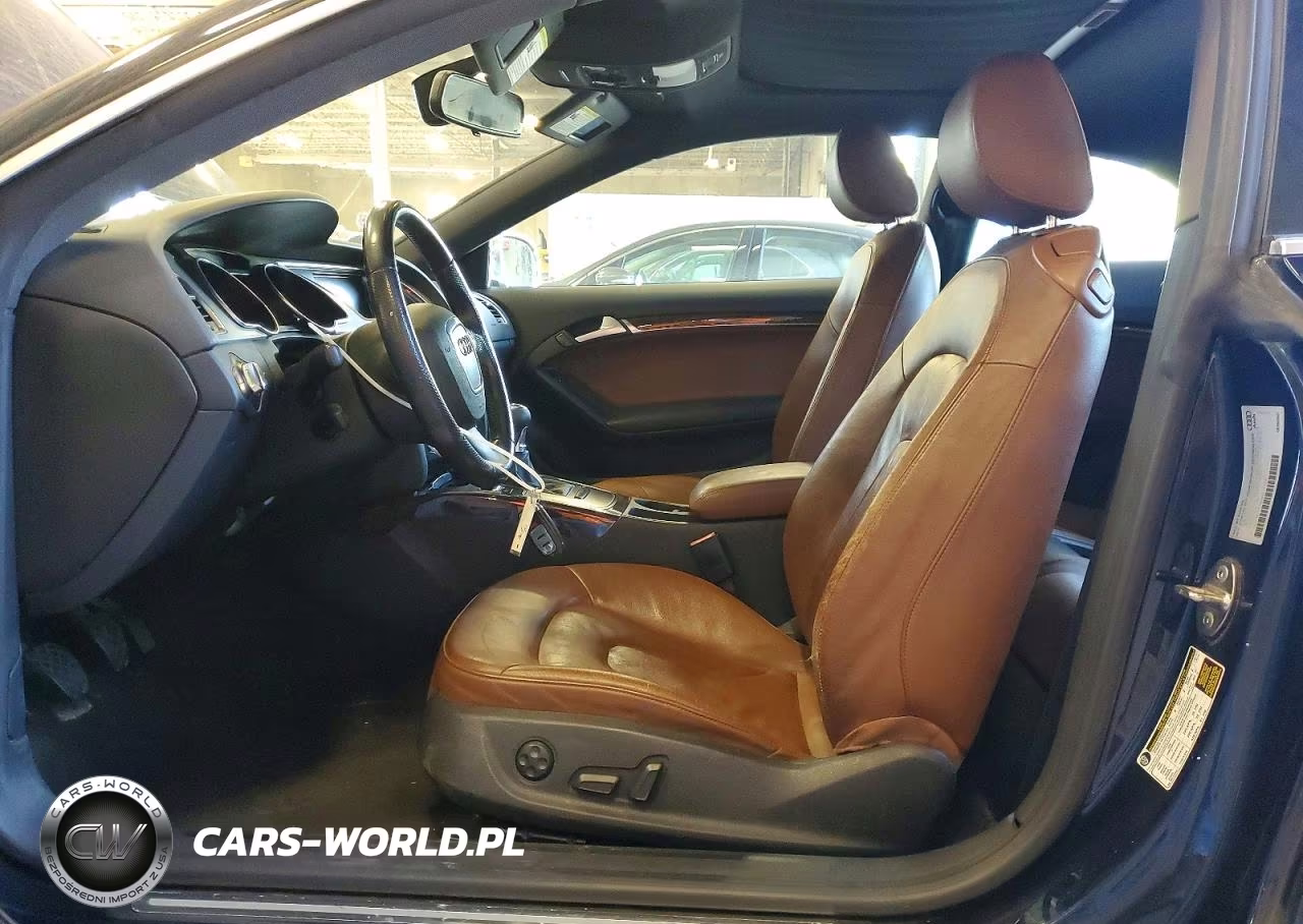 2010 Audi A5 Premium Plus VIN:WAURFAFR8AA071554 - 7