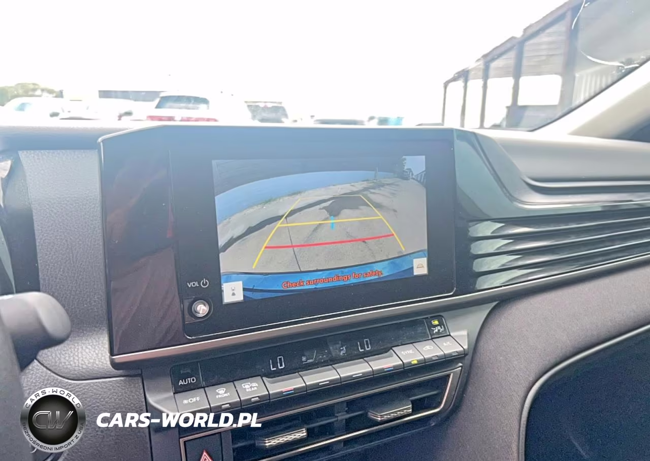 2025 Toyota Camry Le VIN:4T1DAACK0SU617326 - 13