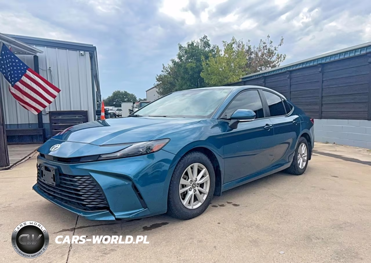 2025 Toyota Camry Le VIN:4T1DAACK0SU617326 - 2