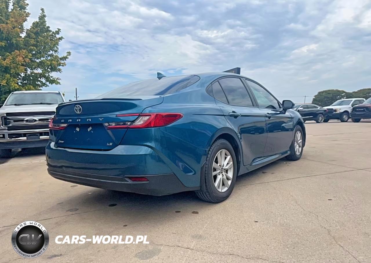 2025 Toyota Camry Le VIN:4T1DAACK0SU617326 - 4