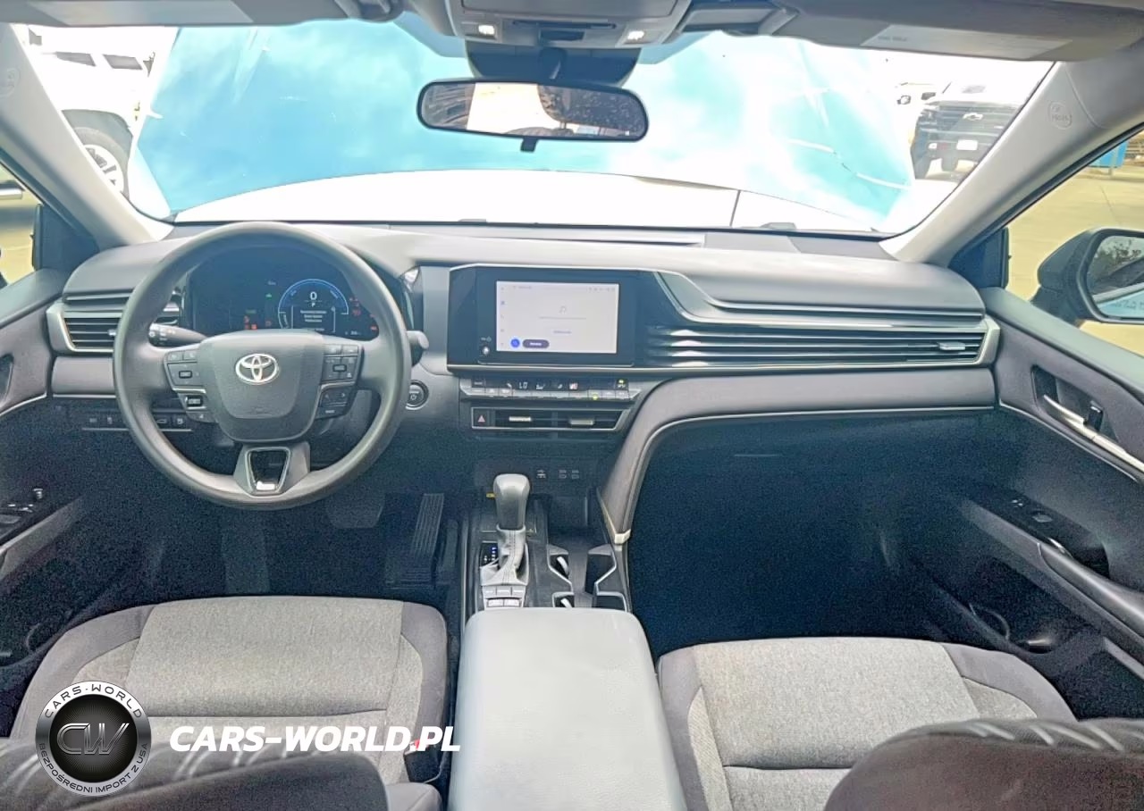 2025 Toyota Camry Le VIN:4T1DAACK0SU617326 - 9