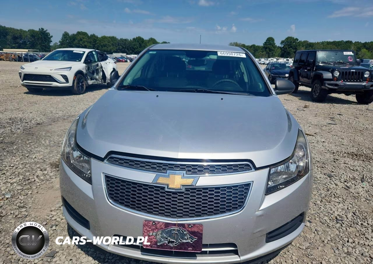 2014 Chevrolet Cruze VIN:1G1PA5SH5E7476764 - 5