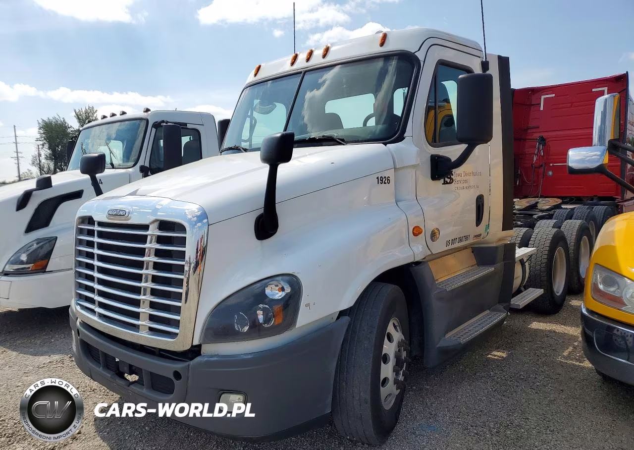 2019 Freightliner Cascadia 125 Semi Truck