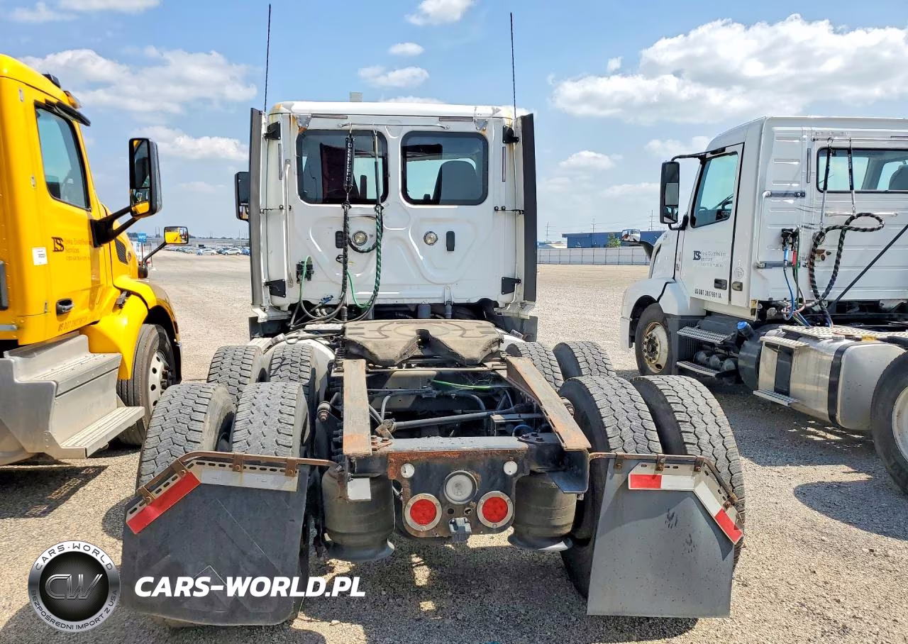2019 Freightliner Cascadia 125 Semi Truck VIN:3AKJGEDV1KDKH1926 - 6