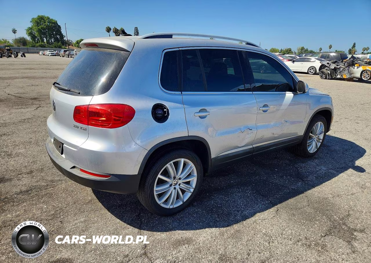 2012 Volkswagen Tiguan Se VIN:WVGAV7AX6CW528178 - 3